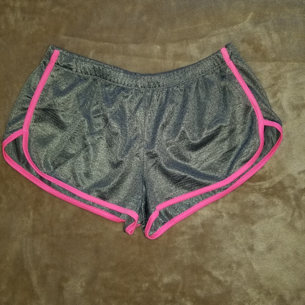 Athletic shorts